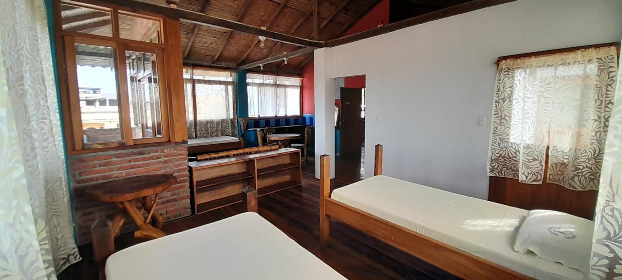 Hotel Boutique Hurvinek Montañita エクステリア 写真