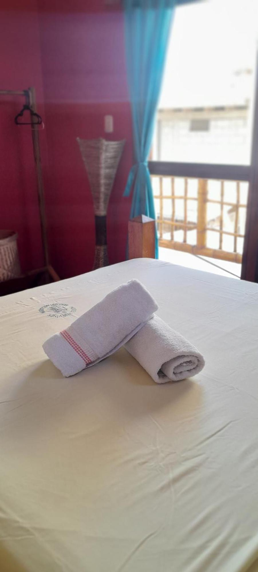 Hotel Boutique Hurvinek Montañita エクステリア 写真