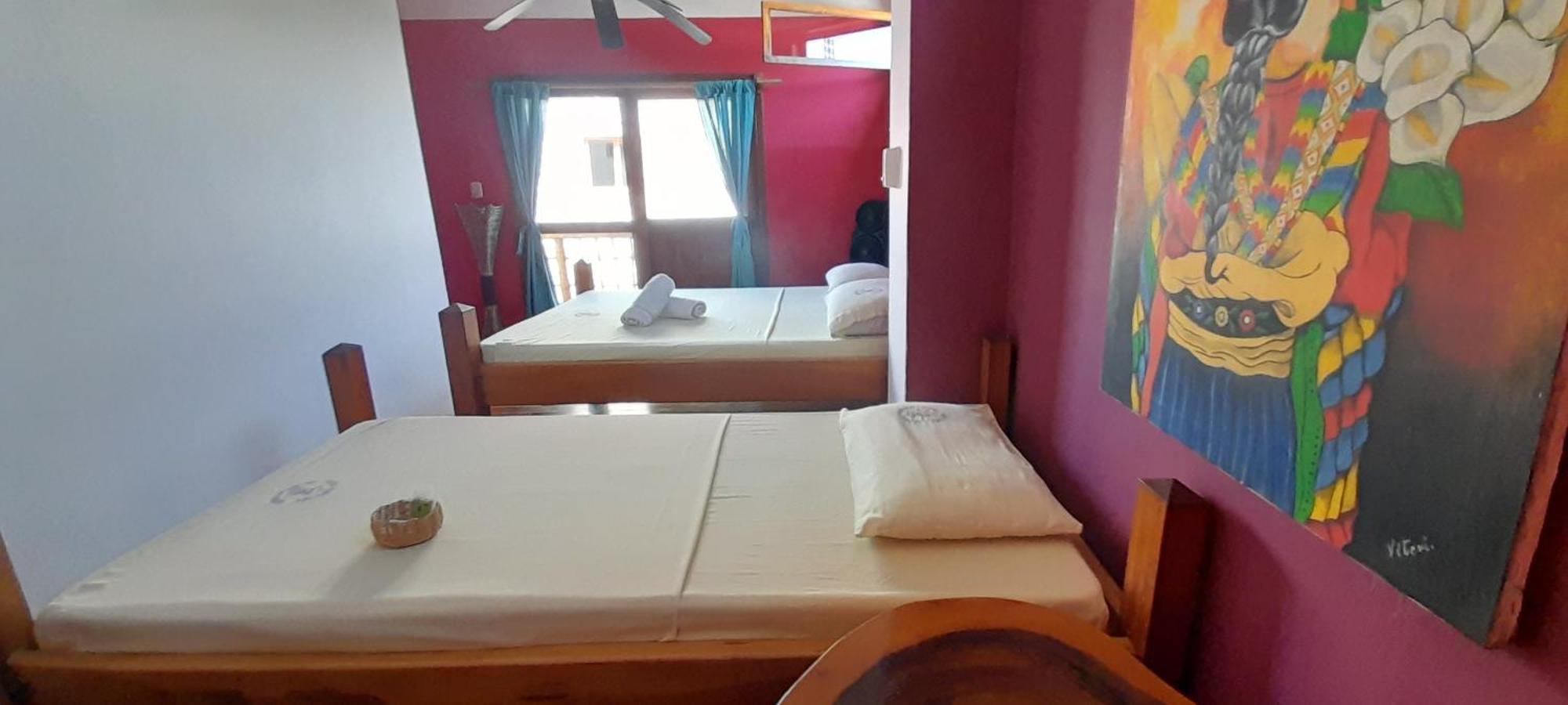 Hotel Boutique Hurvinek Montañita エクステリア 写真
